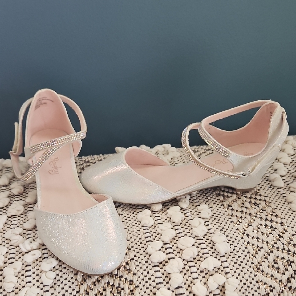 Big girl dress shoes sz 5 wedge heel party formal rhinstone strap CynthiaRowley